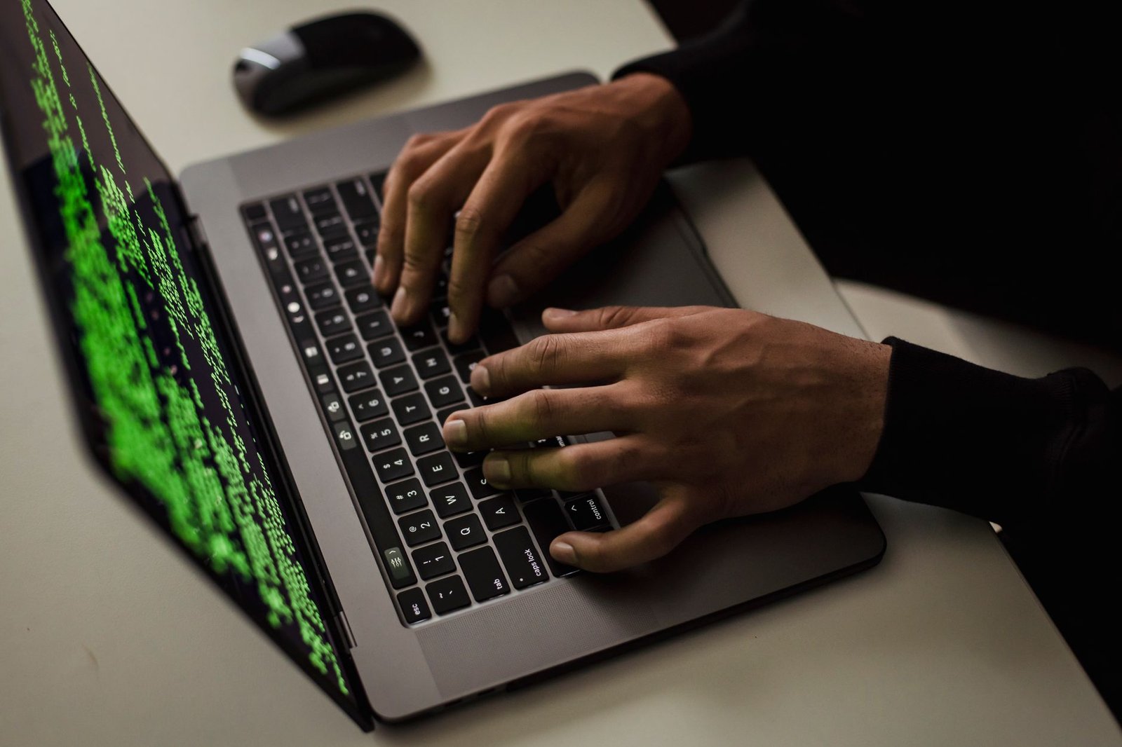 Come scegliere un antivirus per PC: guida completa all'acquisto
