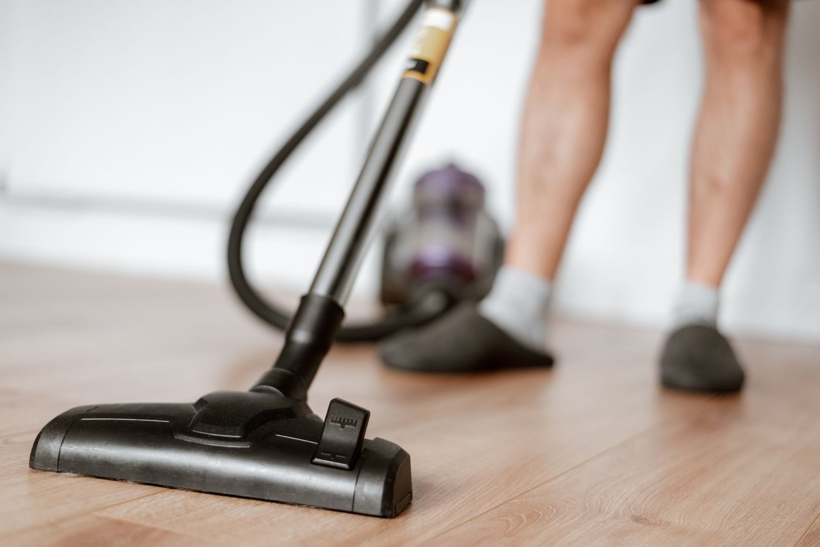 Aspirapolvere senza filo: come scegliere, guida completa