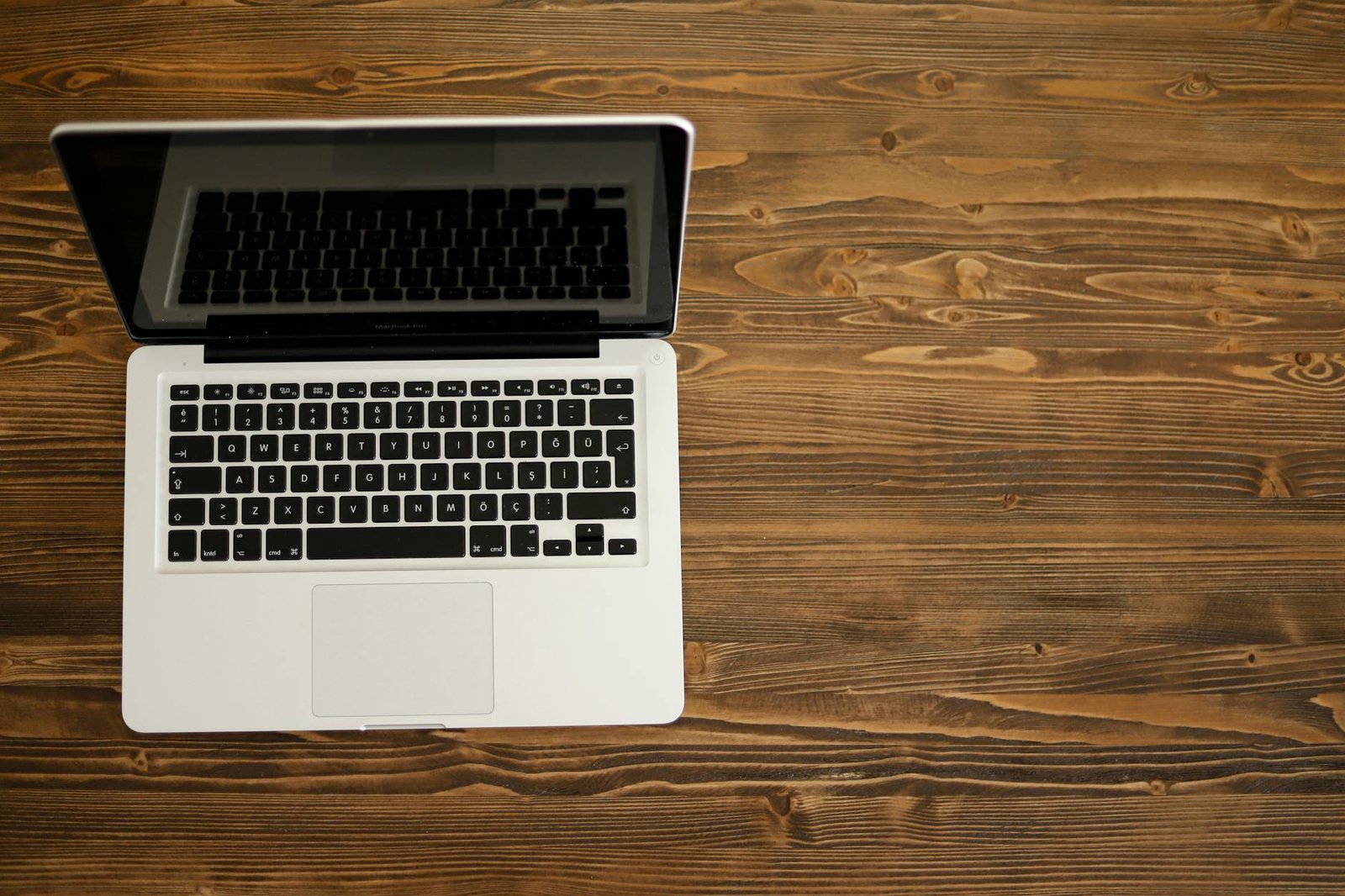 Come scegliere il notebook giusto: guida completa all'acquisto