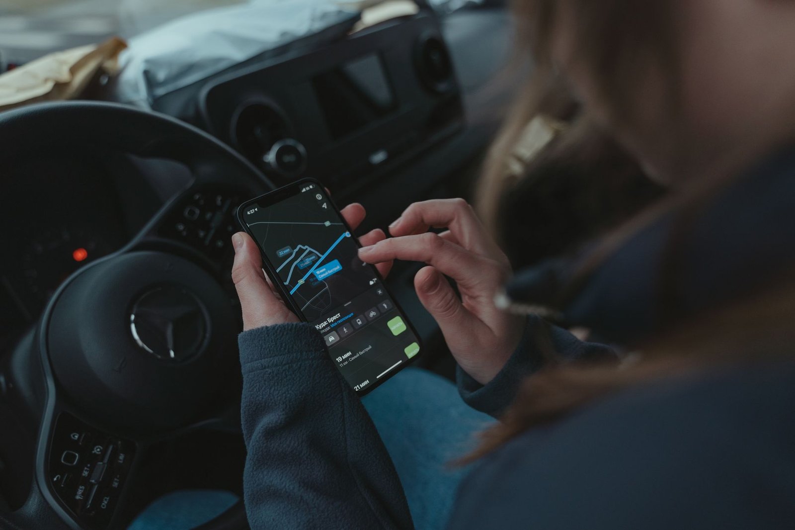App di localizzazione GPS su smartphone all'aperto