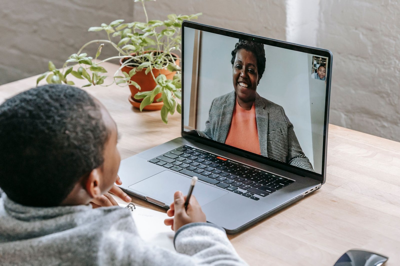 Lezione di conversazione in inglese online con tutor